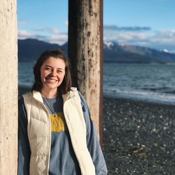 Meet your Posher, Molly - Picture 1 of 1